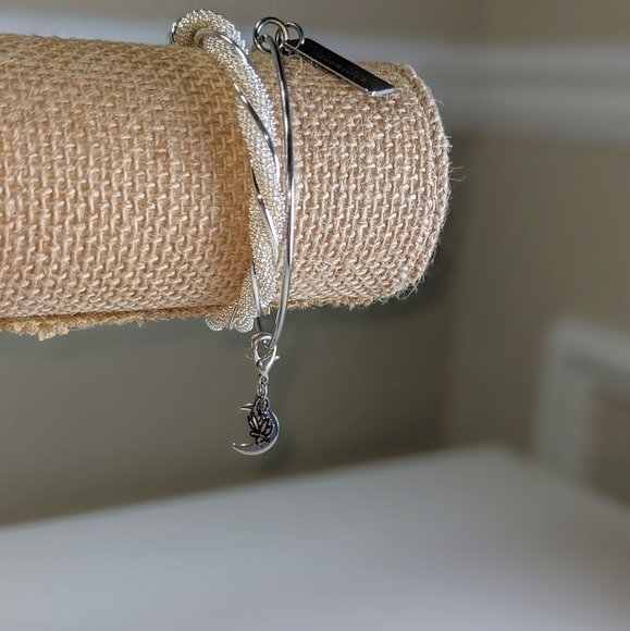 (x2) Silver Bracelets Mesh Cuff Bangle and Solid Charm Bangle Bracelets - Picture 6 of 7